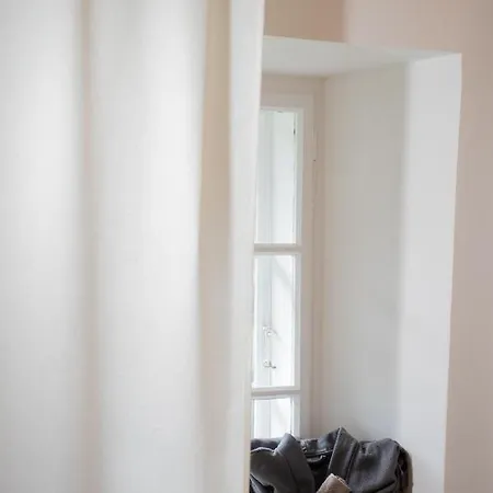 Bnb44 Only No Breakfast