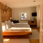 Bnb44 Only No Breakfast