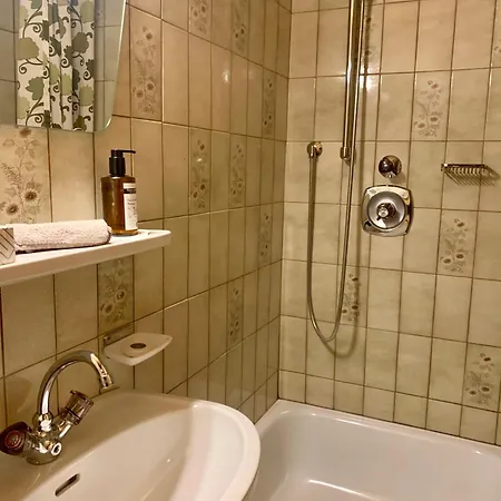 Bnb44 Only No Breakfast Bichlbach